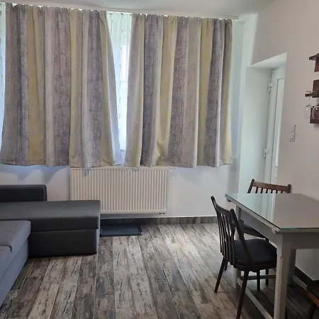 Apartment Haz A Tonal Noszvaj